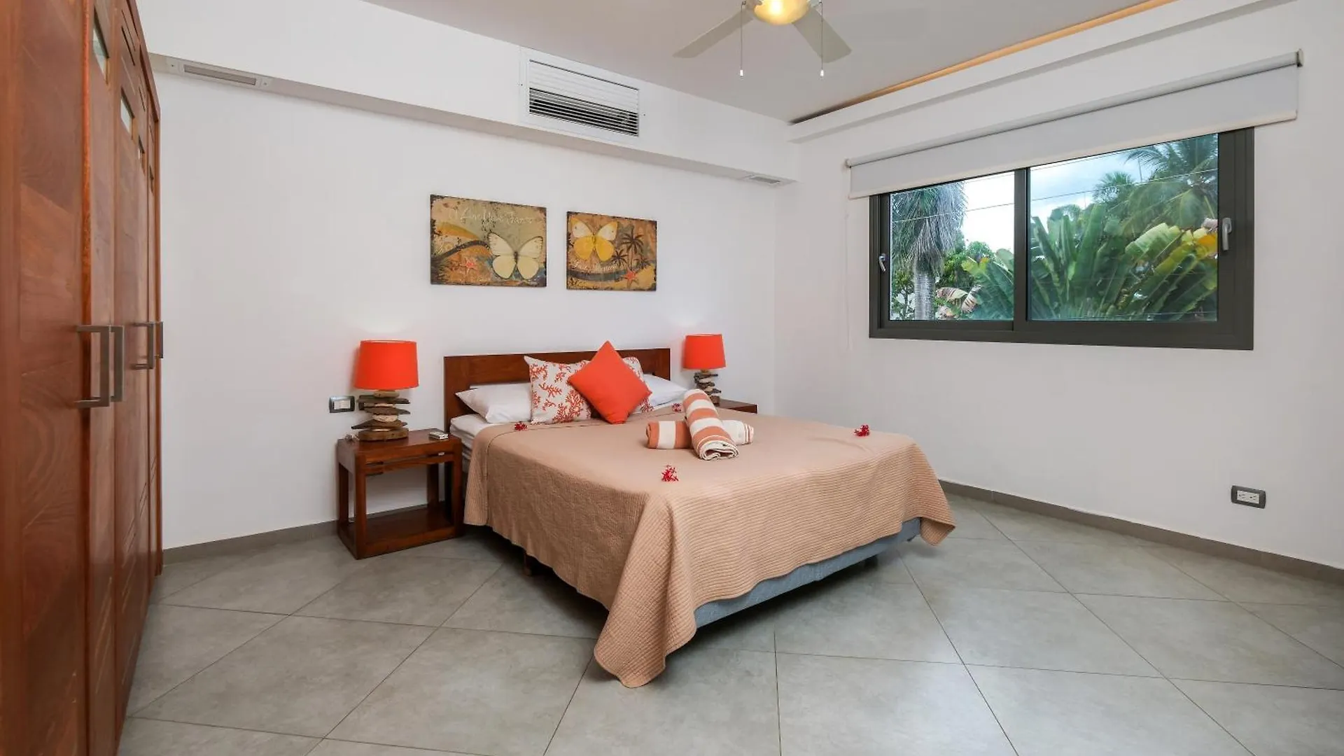 Aligio Aparthotel, Beachfront, Las Terrenas 0*,