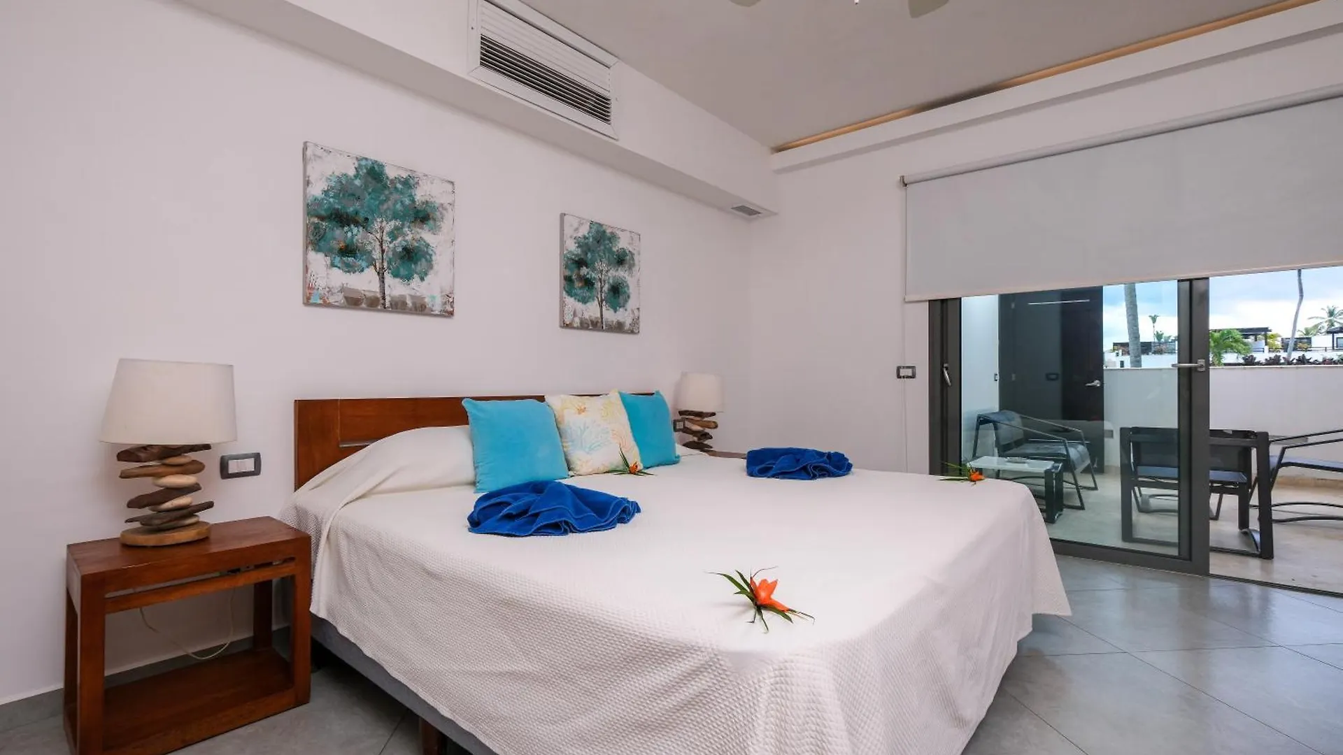 Aligio Aparthotel, Beachfront, Las Terrenas Apartment